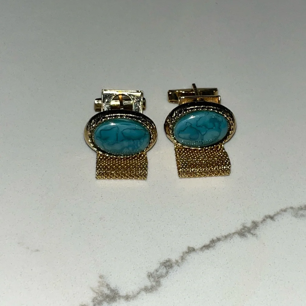 Embassy Aqua Art Glass Cabochon Gold Tone Mesh Cufflinks Turquoise